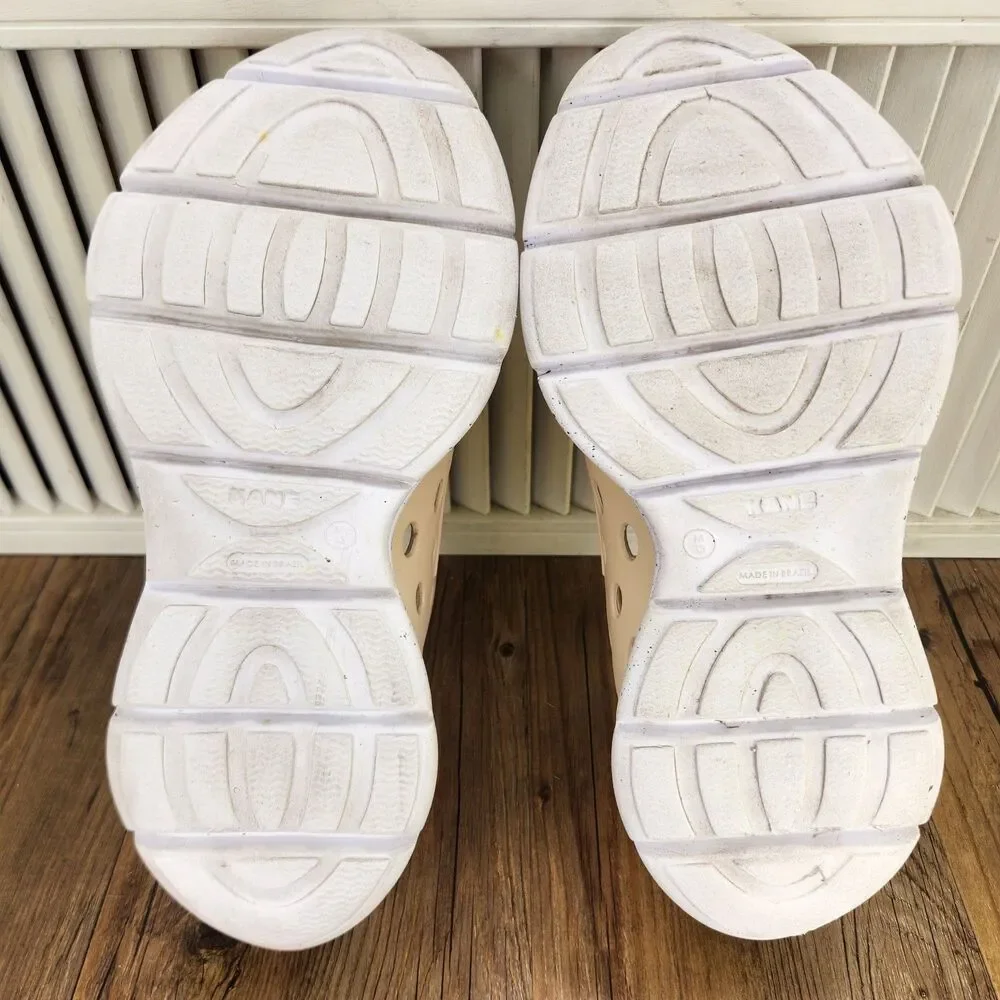 Kane Footwear pre owned
